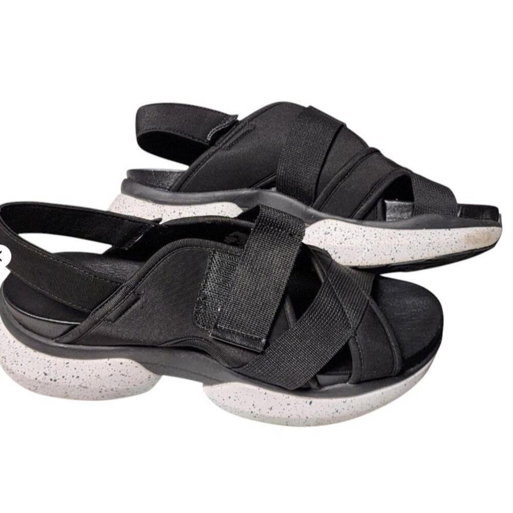 Nurture Roam Canyon Split Sole Platform Sandals Size 10 Black